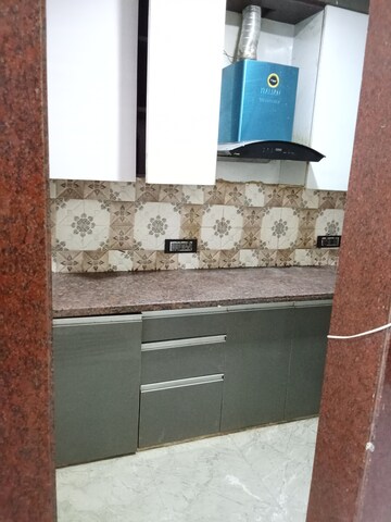 Kitchen in 2 BHK Builder Floor at Arjun Nagar – for Rent
