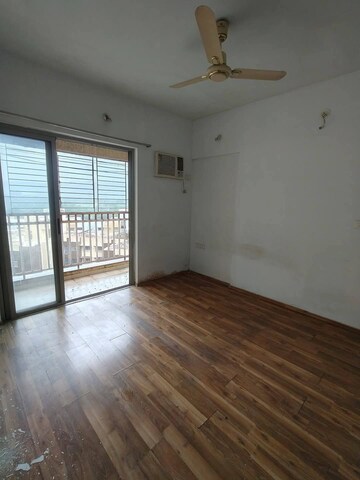 Bedroom in 2.5 BHK Apartment at Casa RioGold, Dombivli East – for Rent