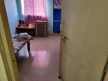 Living Room in 2 BHK Apartment at Nandani Enclave, Mohanlalganj – for Sale