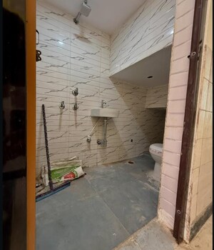Attached Bathroom in 3 BHK Builder Floor at Sector 37 – for Sale