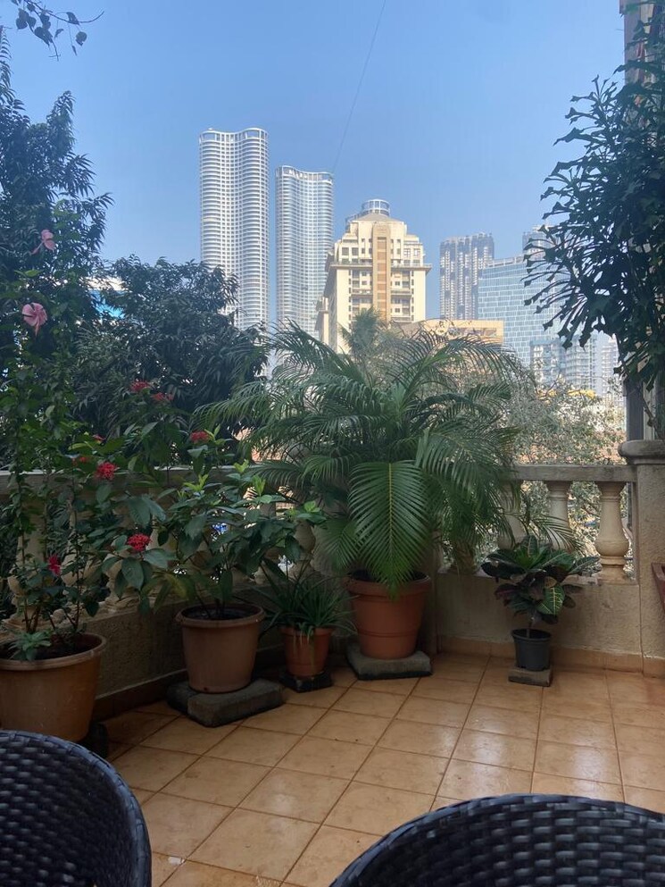 Garden, marathon-omega 3 Bedroom 1400 Sq.Ft. Apartment In Lower Parel Mumbai 8981566