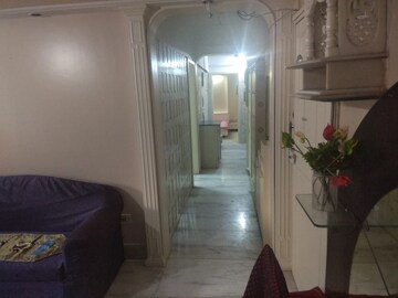 Living Room in 2 BHK Apartment at Khar West – for Rent