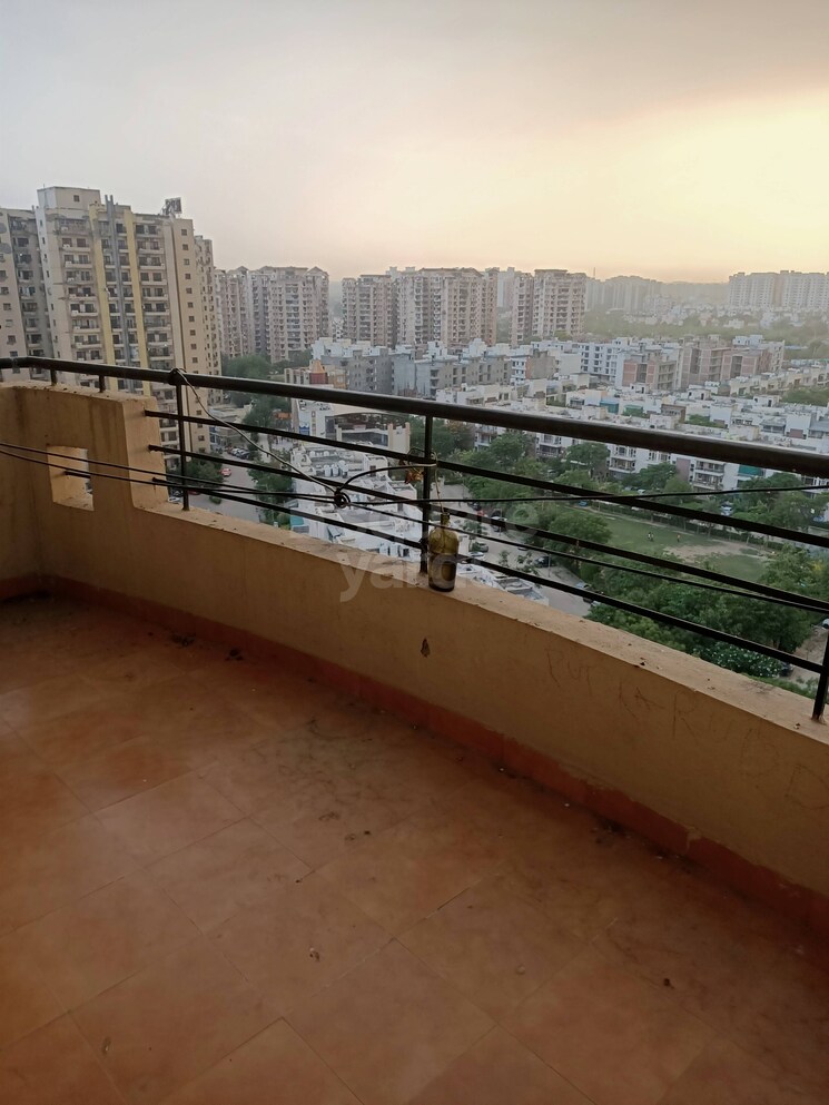 Balcony, kandarpada 1 Bedroom 455 Sq.Ft. Apartment In Kandarpada Mumbai 8981589