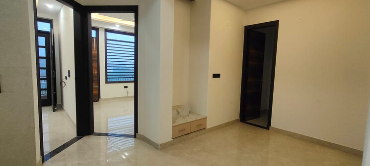 Room, sector 45 3 Bedroom 1930 Sq.Ft. Builder Floor In Sector 45 Gurgaon 8981625