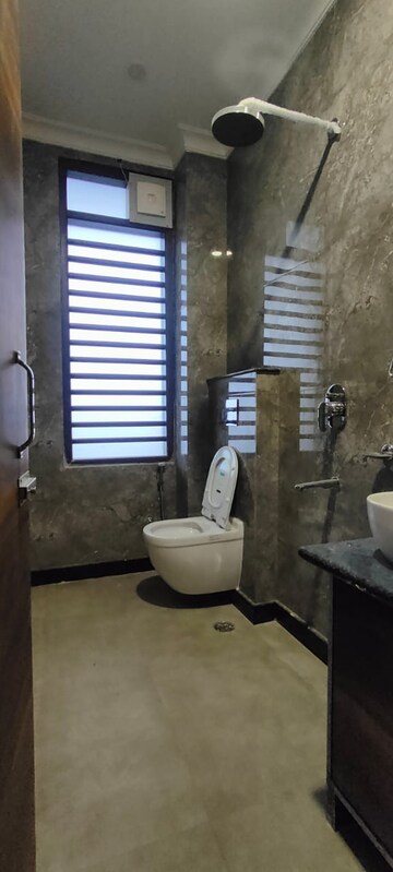 Bathroom in 3 BHK Builder Floor at Sector 45 – for Rent