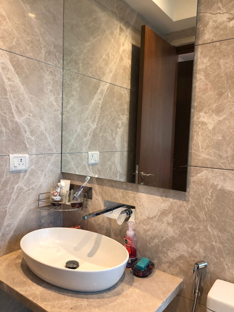 Bathroom, ameerpet 1 Bedroom 701 Sq.Ft. Apartment In Ameerpet Hyderabad 8981621