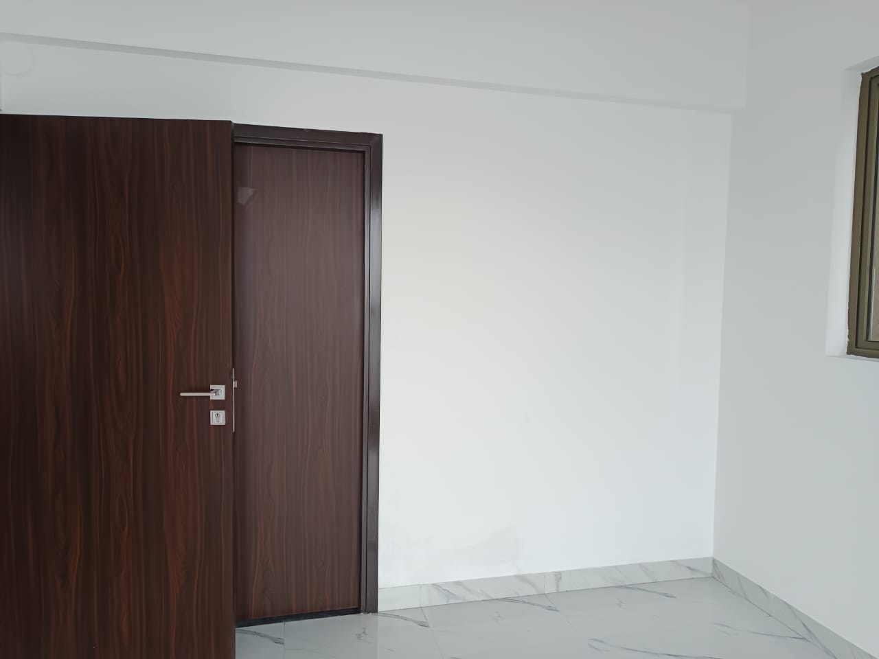 1 BHK Apartment For Sale in Raymond Realty Phase II