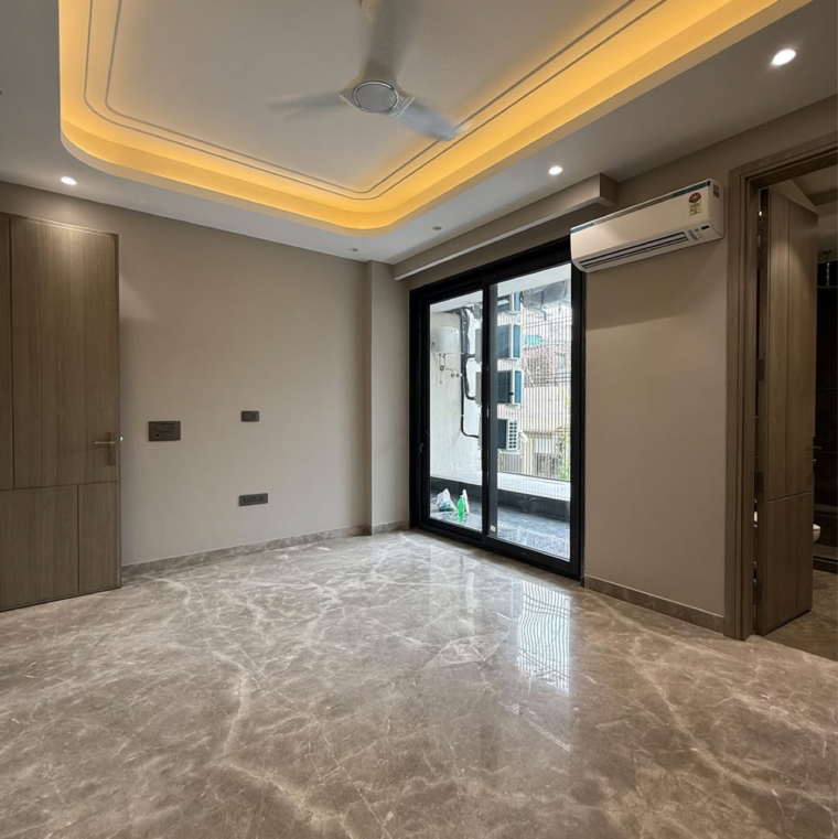 Room, greater kailash i 4 Bedroom 2700 Sq.Ft. Builder Floor In Greater Kailash I Delhi 8981681