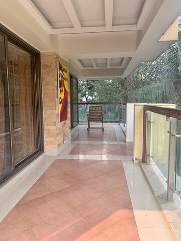 Balcony in 3 BHK Apartment at Bandra West – for Rent