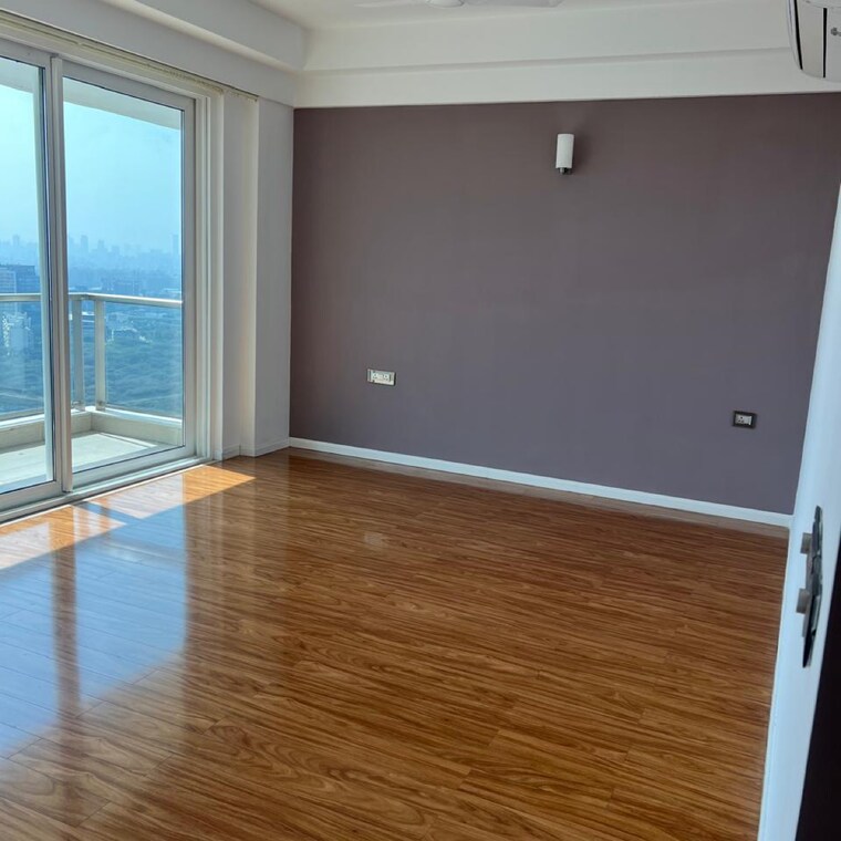 Room, dlf-the-crest 4 Bedroom 4953 Sq.Ft. Penthouse In Dlf Phase V Gurgaon 8981685