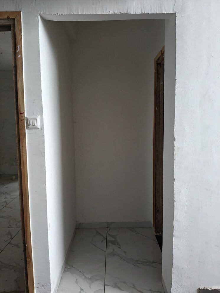 Other, bamroli 2 Bedroom 1000 Sq.Ft. Apartment In Bamroli Surat 8981712