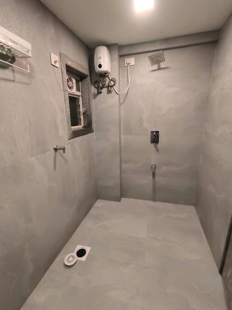 Bathroom, andheri west 1 Bedroom 350 Sq.Ft. Apartment In Andheri West Mumbai 8981736