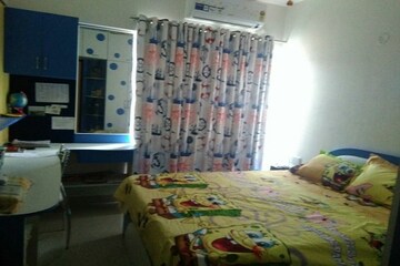 Bedroom in 3 BHK Builder Floor at Old Rajinder Nagar – for Rent