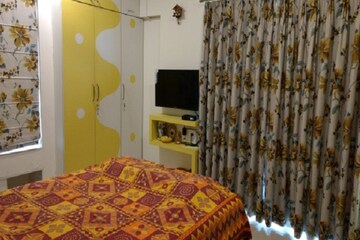 Bedroom in 3 BHK Builder Floor at Old Rajinder Nagar – for Rent
