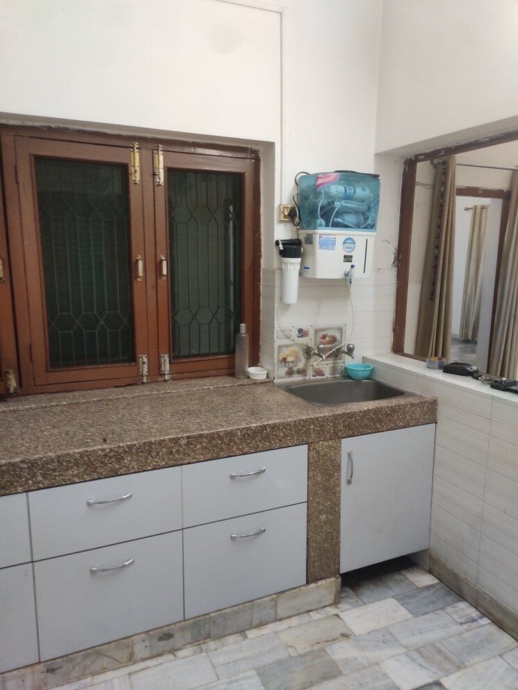 Kitchen, aliganj 5 Bedroom 2152 Sq.Ft. Independent House In Aliganj Lucknow 8981769