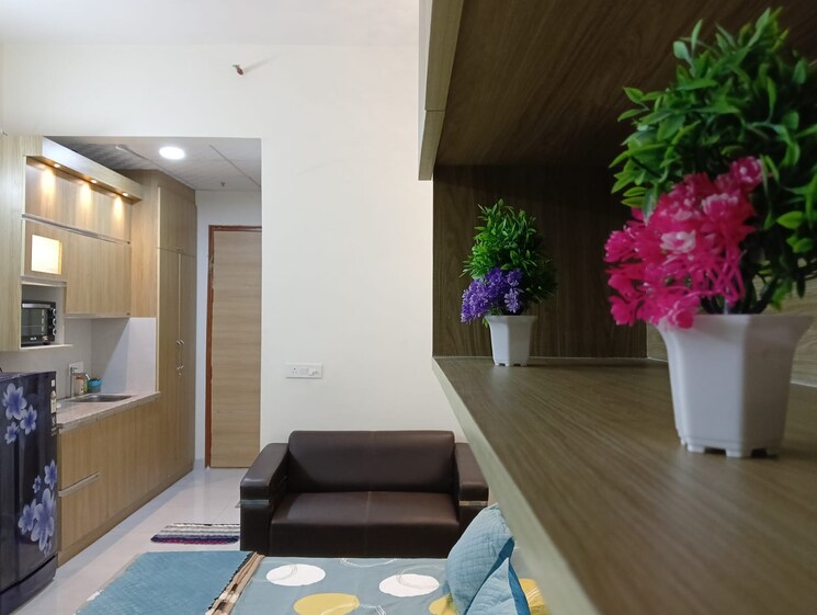 Team Area, gaur-city-center Commercial Office Space 550 Sq.Ft. In Sector 4 Greater Noida Greater Noida 8981782