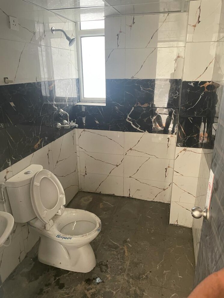 Bathroom, shiv-sai-emerald-heights 2 Bedroom 1260 Sq.Ft. Apartment In Sector 88 Faridabad 8981790