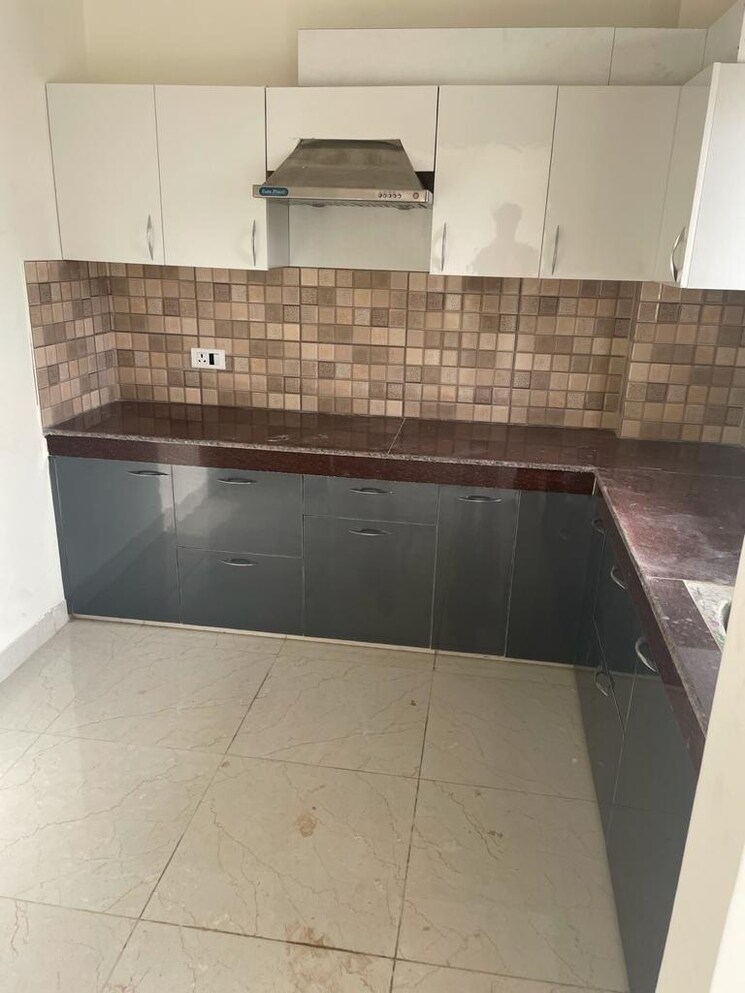 Kitchen, shiv-sai-emerald-heights 2 Bedroom 1260 Sq.Ft. Apartment In Sector 88 Faridabad 8981790