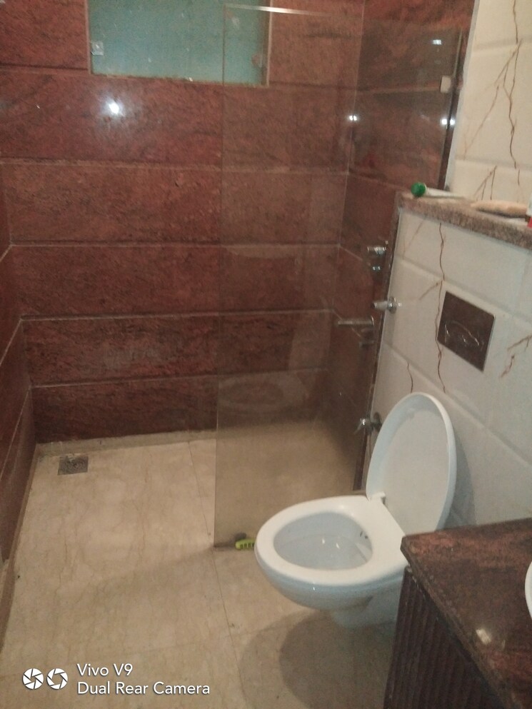 Bathroom, gokuldham-complex 1 Bedroom 456 Sq.Ft. Apartment In Goregaon East Mumbai 8981830