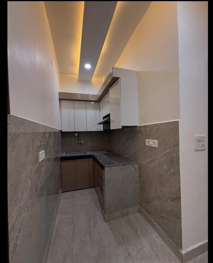 Kitchen, sector 32 3 Bedroom 2700 Sq.Ft. Builder Floor In Sector 32 Faridabad 8981847