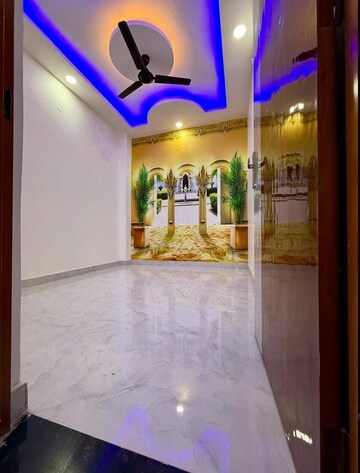Building Lobby in 2 BHK Builder Floor at Sector 35 – for Rent