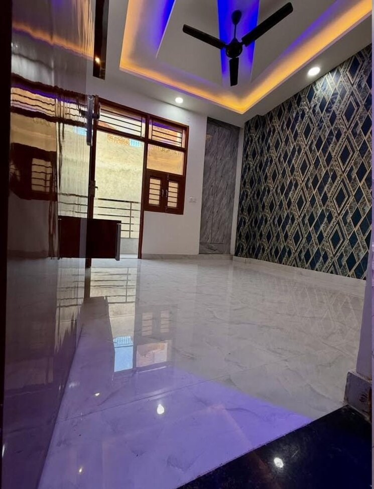 Kitchen, sector 35 2 Bedroom 1800 Sq.Ft. Builder Floor In Sector 35 Faridabad 8981869