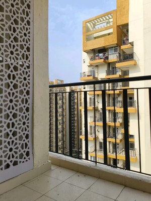 Balcony in 3.5 BHK Villa at Amrapali Dream Valley, Tech Zone 4 Greater Noida – for Sale