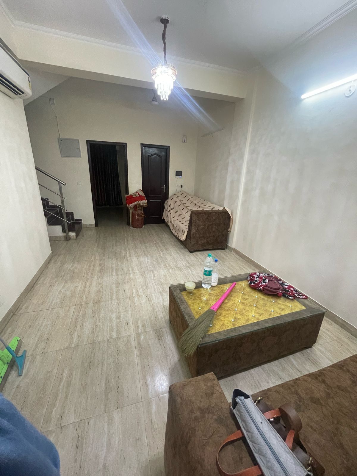 3.5 BHK + Servant Room Villa For Sale in Amrapali Dream Valley