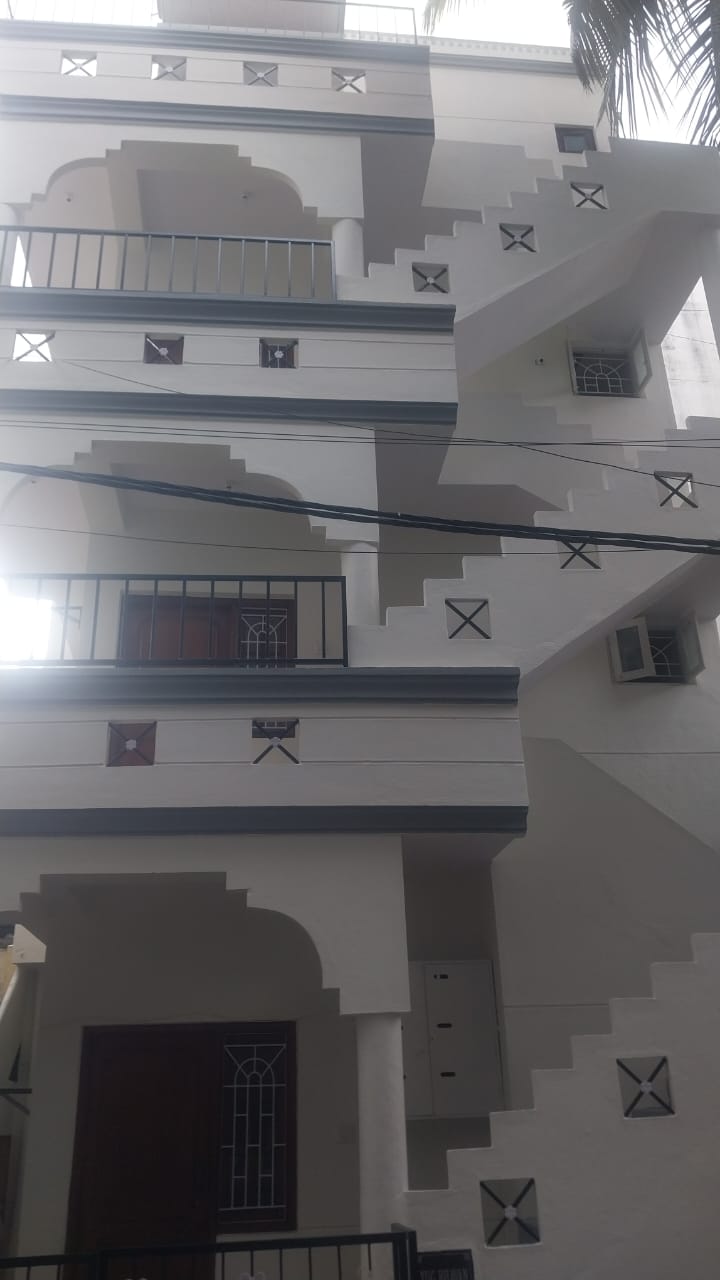 2 BHK + Pooja Room Builder Floor For Rent in Shankara Homes Koramangala