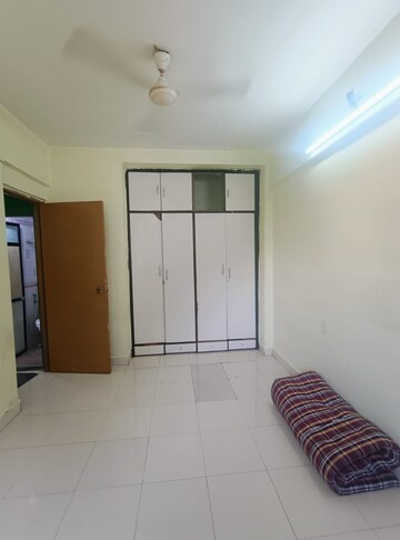 Room in 1 BHK Apartment at Kopar Khairane – for Sale