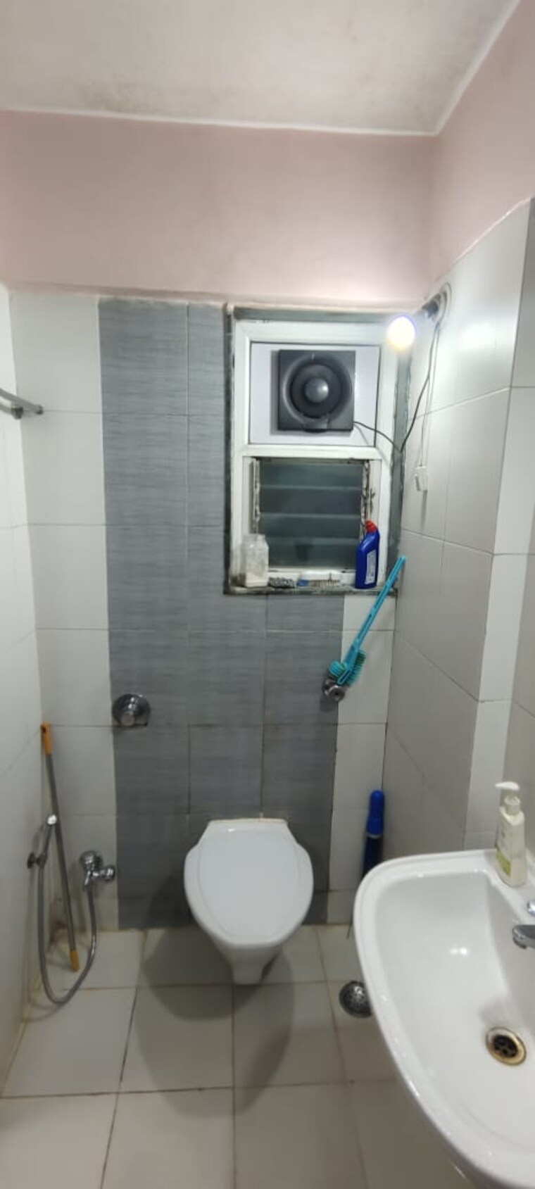 Bathroom, adhiraj-mangium 3 Bedroom 1430 Sq.Ft. Apartment In Kharghar Navi Mumbai 8981936