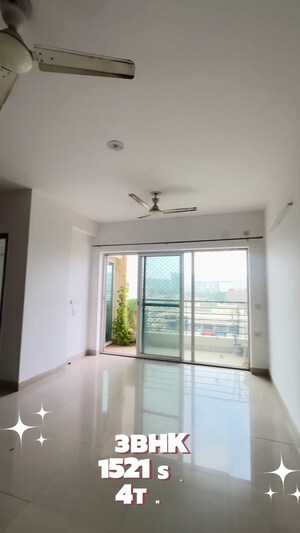 Room in 3 BHK Apartment at ABA Cherry County, Tech Zone 4 Greater Noida – for Sale