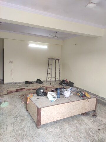 Bedroom in 2.5 BHK Builder Floor at Aliganj – for Rent