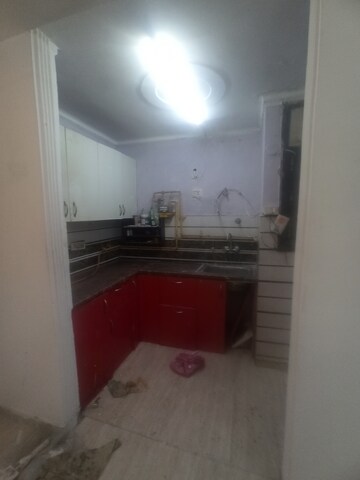 Furnished Amenities in 3 BHK Builder Floor at Malviya Nagar – for Rent