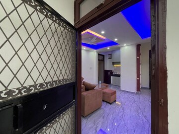 Living Room in 1 BHK Apartment at Saket – for Rent