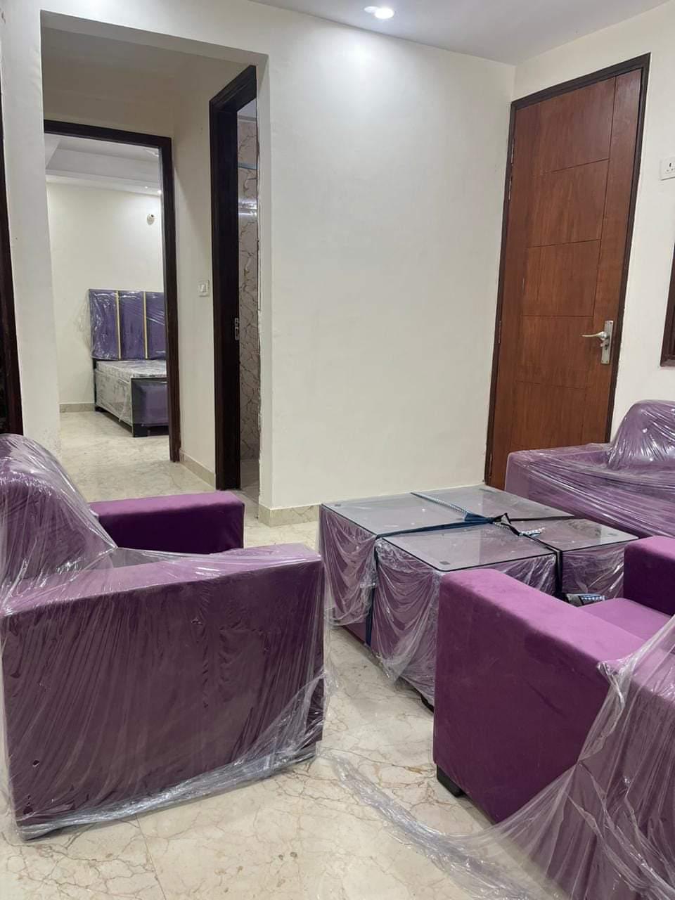 2 BHK Apartment For Rent in Saket 