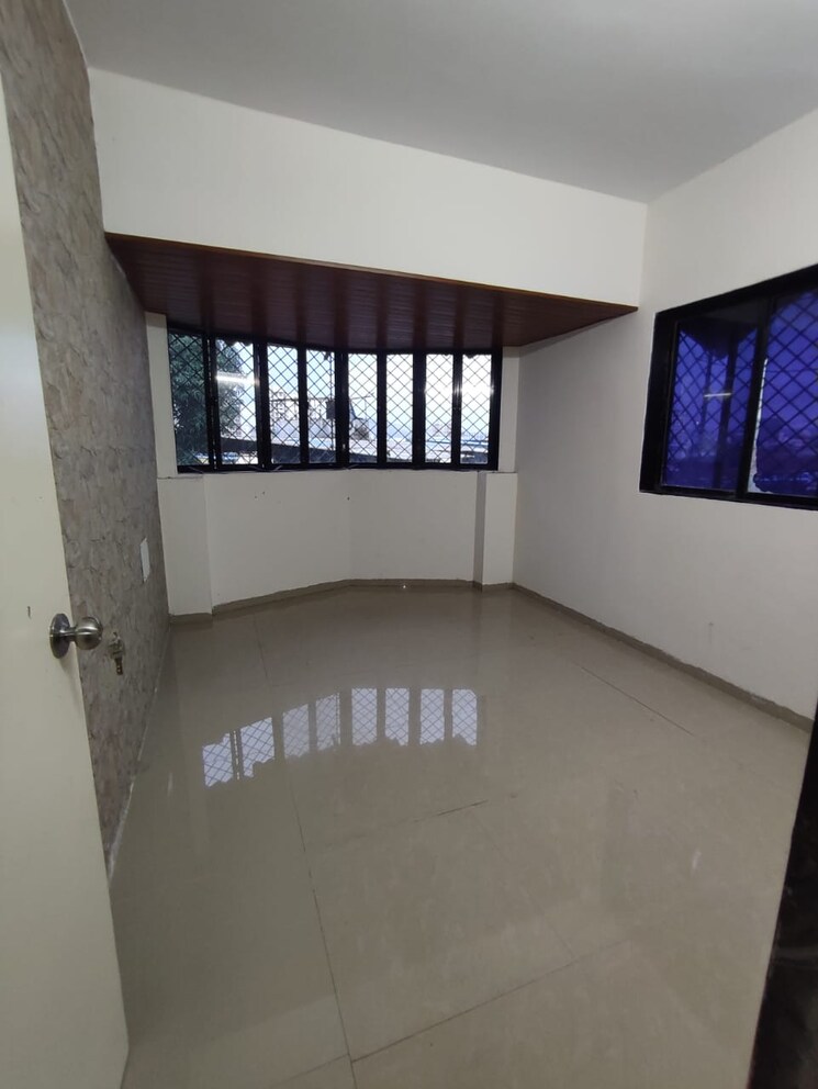 Room, kopar khairane 3 Bedroom 1800 Sq.Ft. Apartment In Kopar Khairane Navi Mumbai 8979974