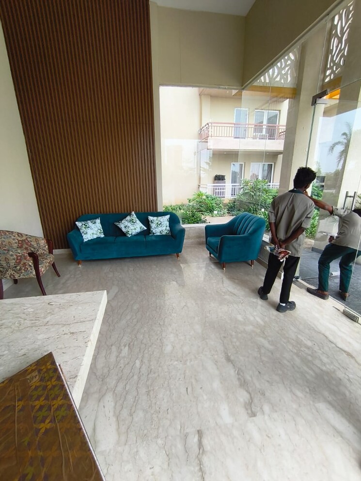 Team Area, silverglades-the-melia 2 Bedroom 1425 Sq.Ft. Apartment In Sohna Sector 35 Gurgaon 8982176