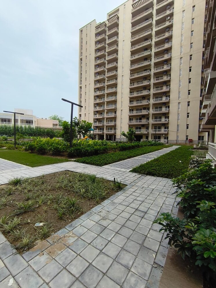 Exterior View, silverglades-the-melia 2 Bedroom 1425 Sq.Ft. Apartment In Sohna Sector 35 Gurgaon 8982176
