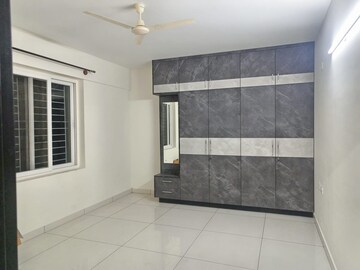 Room in 3 BHK Apartment at Mahaveer Sitara, Jp Nagar – for Rent