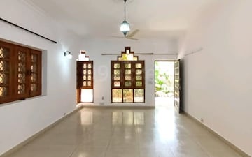 3 BHK Builder Floor For Rent in Sector 31