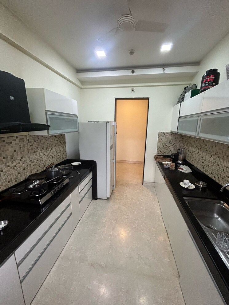 Kitchen, k-raheja-vistas-premiere 4 Bedroom 2685 Sq.Ft. Apartment In Mohammadwadi Pune 8980911