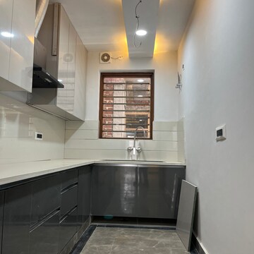 Kitchen in 3 BHK Apartment at OM Builder Floors, Sector 43 – for Sale