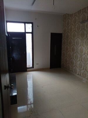 Room in 3 BHK Builder Floor at Dhakoli – for Sale