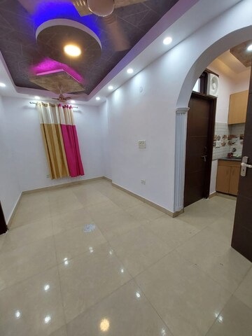 Room in 2 BHK Builder Floor at Panchsheel Vihar – for Sale