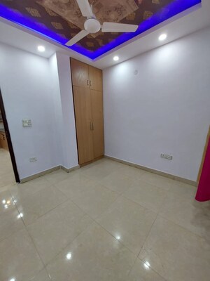 Room in 2 BHK Builder Floor at Panchsheel Vihar – for Sale