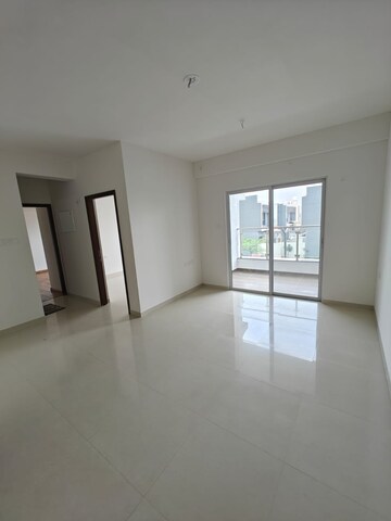 Room in 3 BHK Apartment at Gera World of Joy, Kharadi – for Rent
