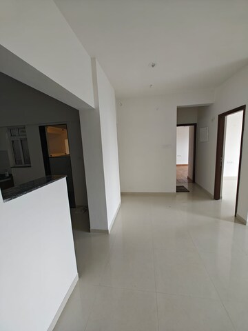 Room in 3 BHK Apartment at Gera World of Joy, Kharadi – for Rent