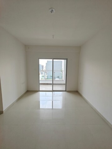 Room in 3 BHK Apartment at Gera World of Joy, Kharadi – for Rent