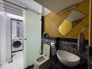 Team Area in 4 BHK Apartment at Serenity Heights, Malad West – for Sale